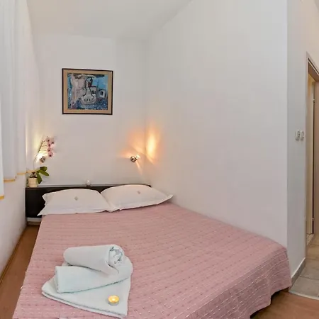 In With Terrace, Air Conditioning, Wifi 3758-4 Bol